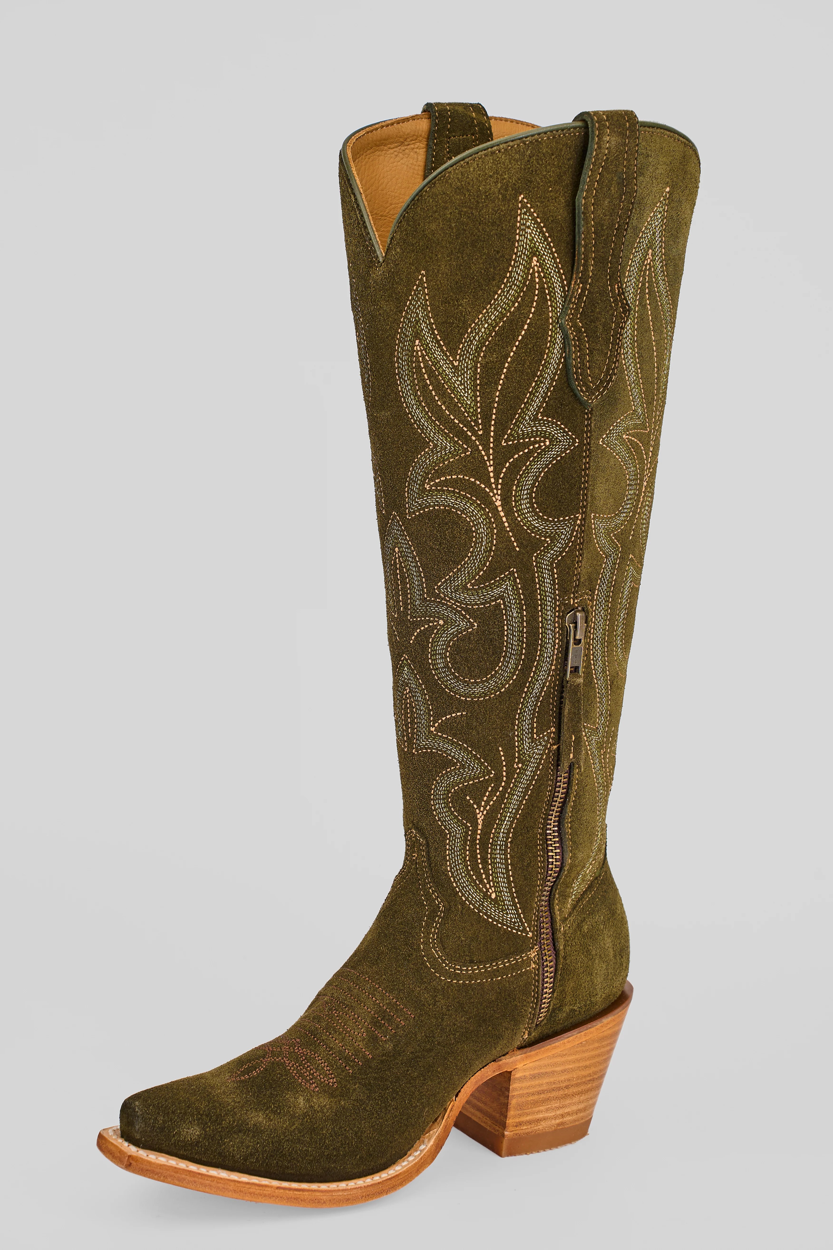 E027 Allison Gamuza Agave - Image 3