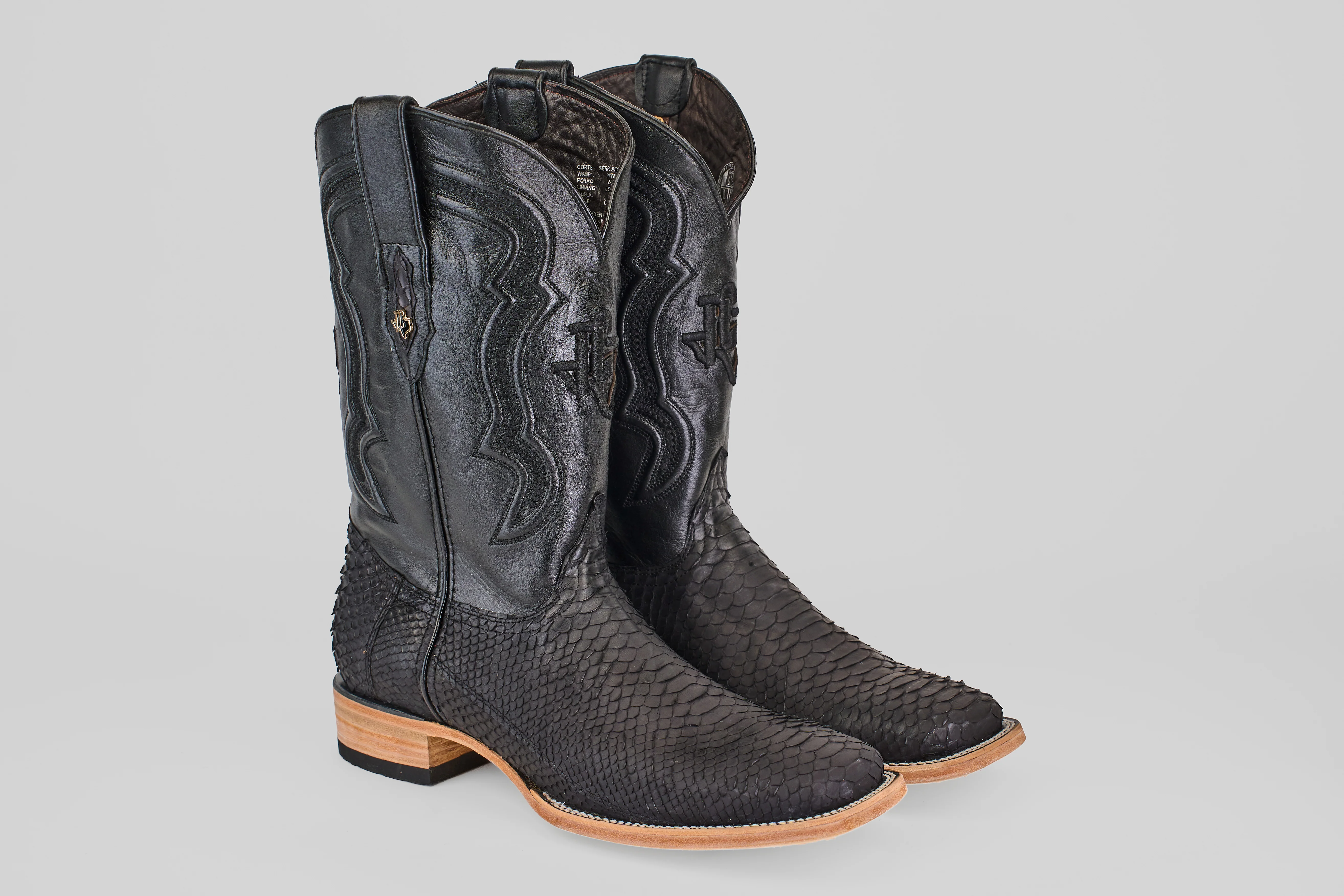 Tanner - Matte Black - Square Toe